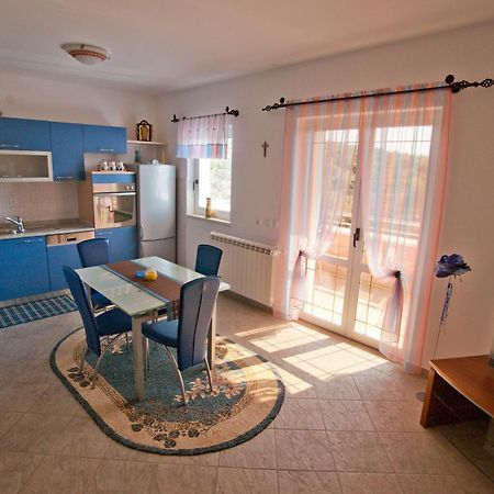 Apartments Marinic Primosten Bagian luar foto